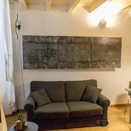 Cozy Navigli Appartamento *