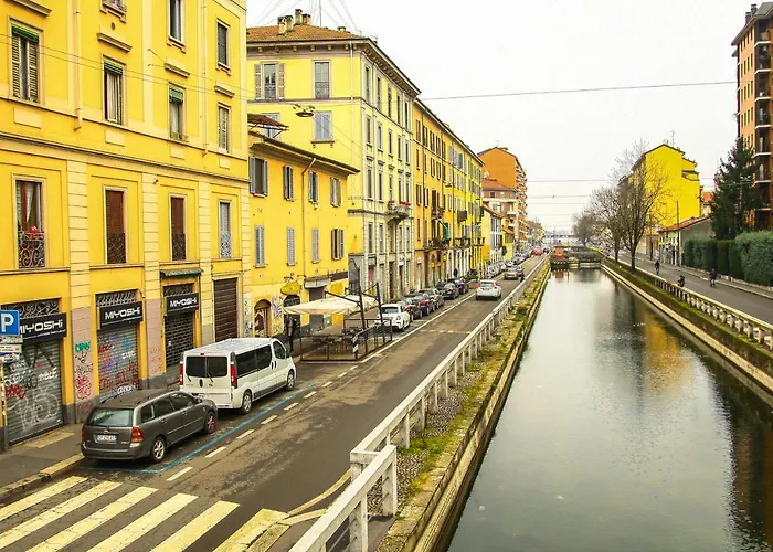 Cozy Navigli Apartment Milan