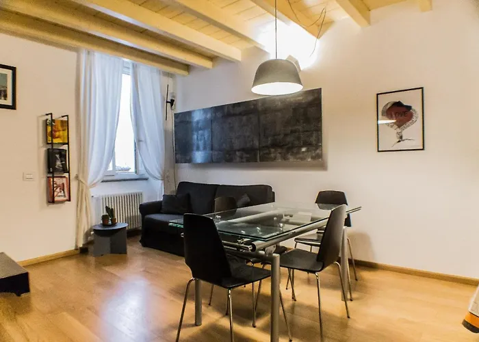 Cozy Navigli Milan